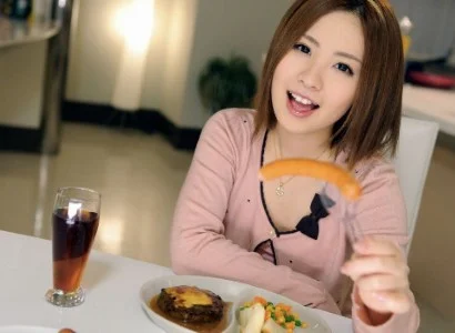 Bạn trai sau bữa tối thì phang em